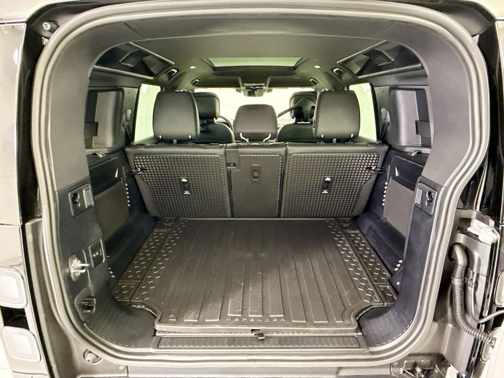 صورة مصغرة 27 لـ 2026 LAND Rover DEFENDER X-DYNAMIC SE