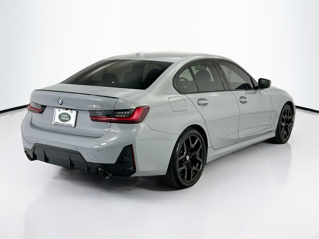 2026 BMW 330 I — фото 5
