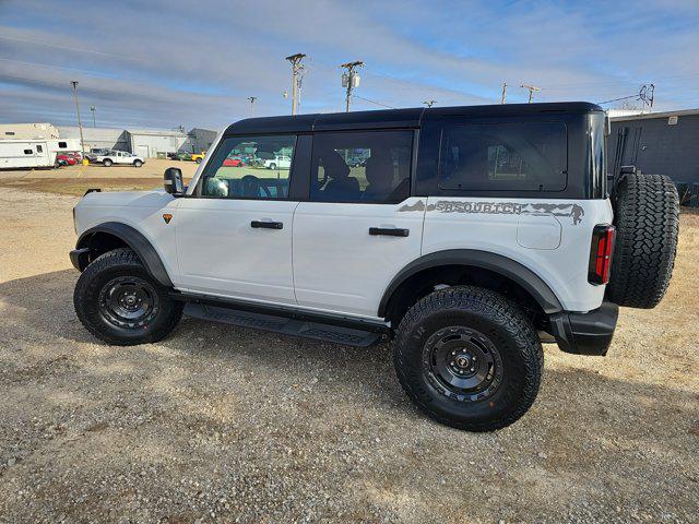 FORD BRONCO - 7