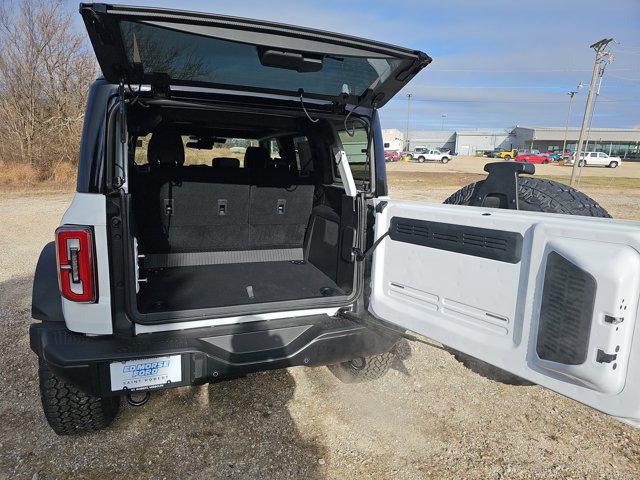 FORD BRONCO - 9