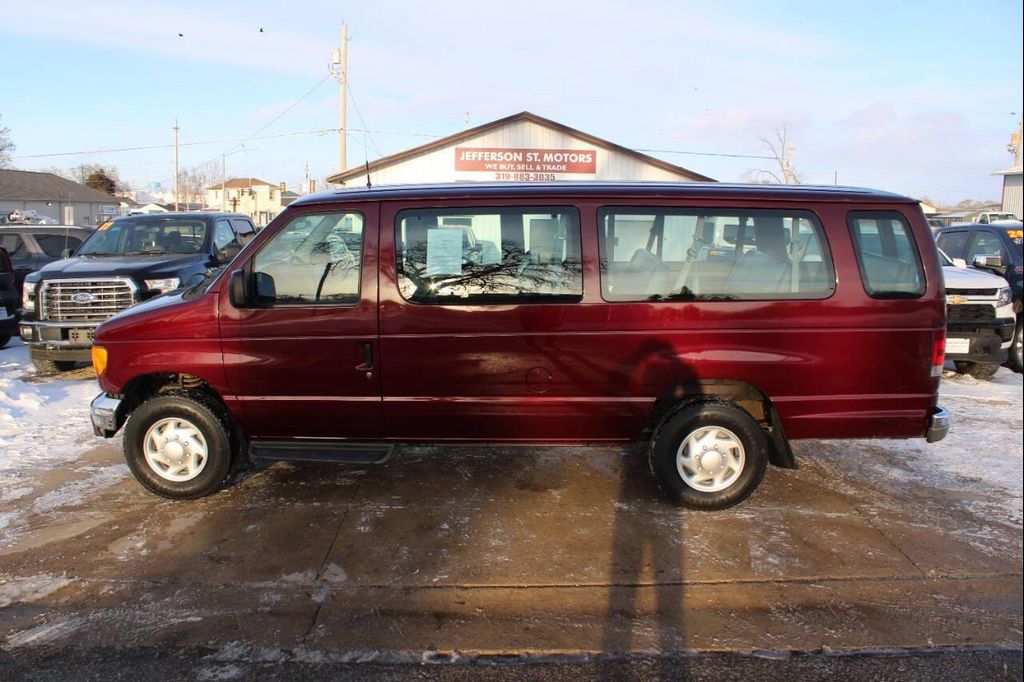 2004 Ford E350 Super Duty