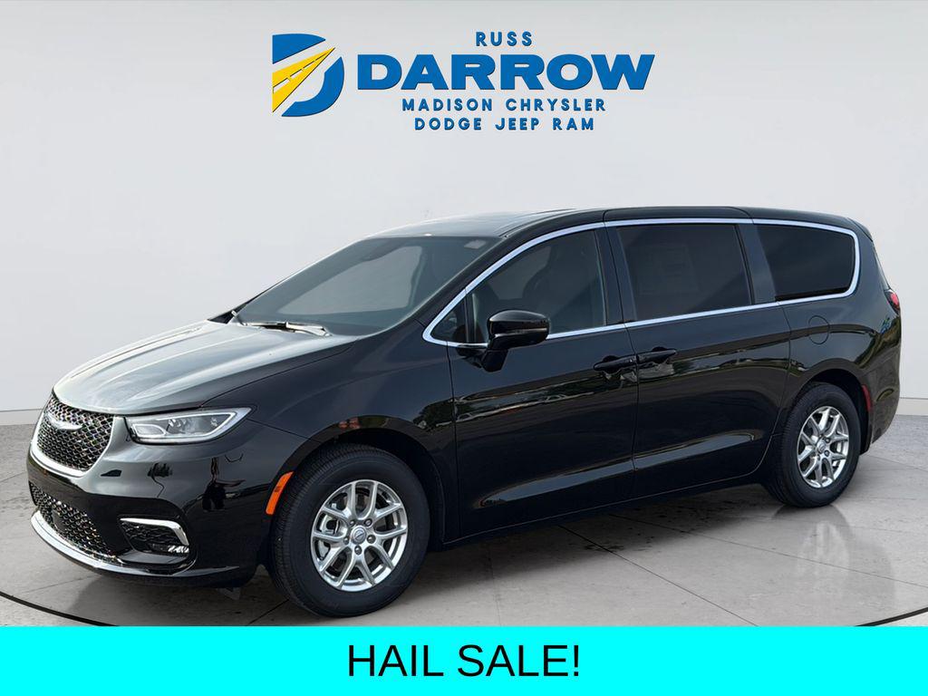 New 2026 Chrysler Pacifica L