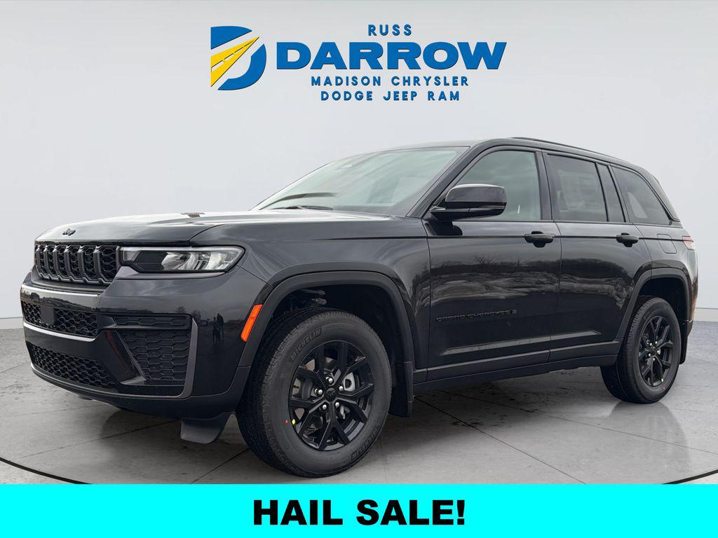 New 2026 Jeep Grand Cherokee Altitude