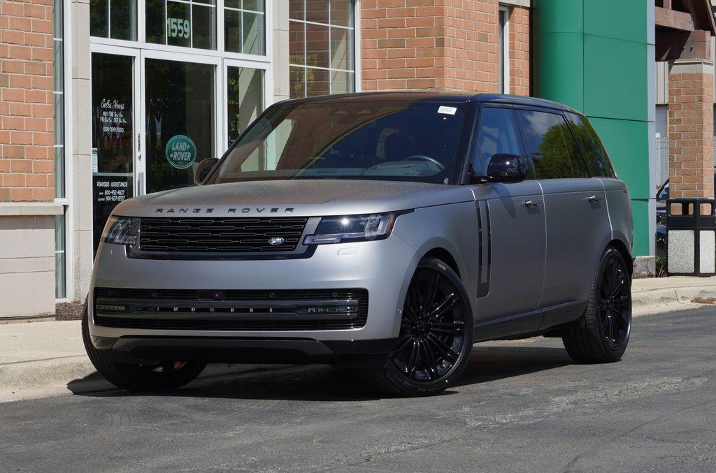 New 2026 Land Rover Range Rover P530 SE 7 Seat