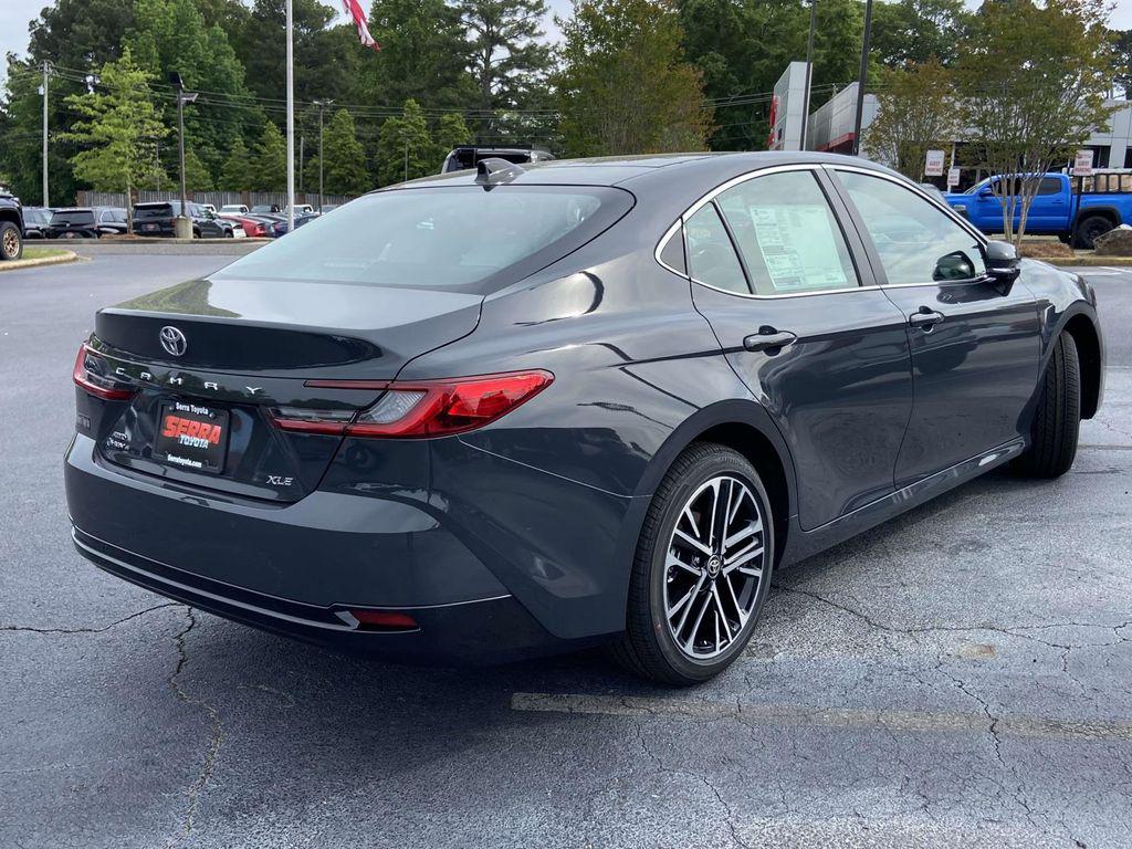 TOYOTA CAMRY - 3
