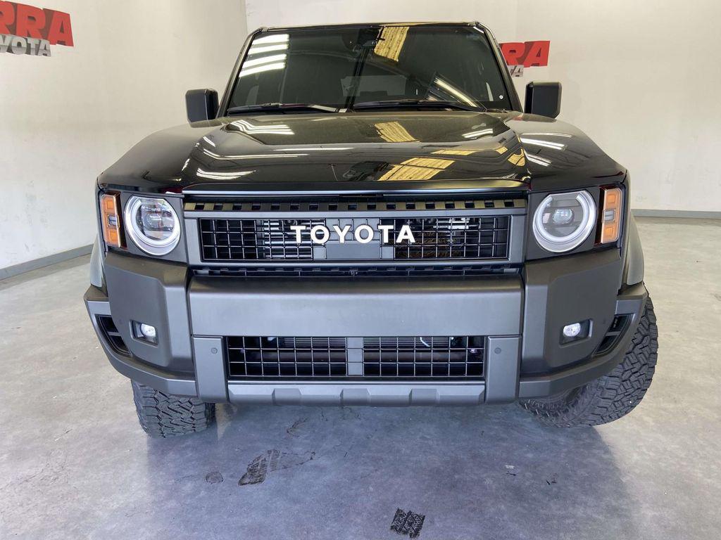 TOYOTA LAND CRUISER - 8