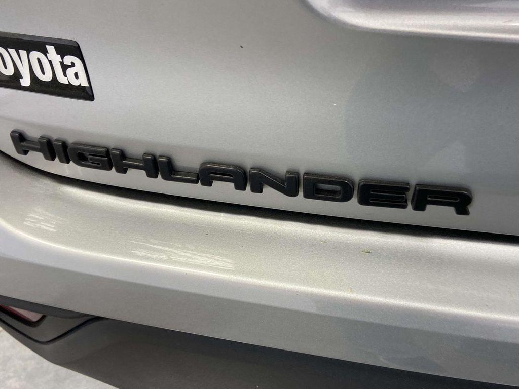 TOYOTA HIGHLANDER - 10