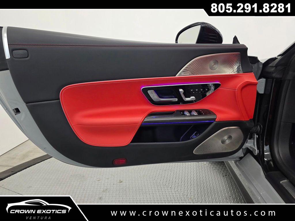 صورة 28 لـ 2022 Mercedes-BENZ AMG SL 63 BASE