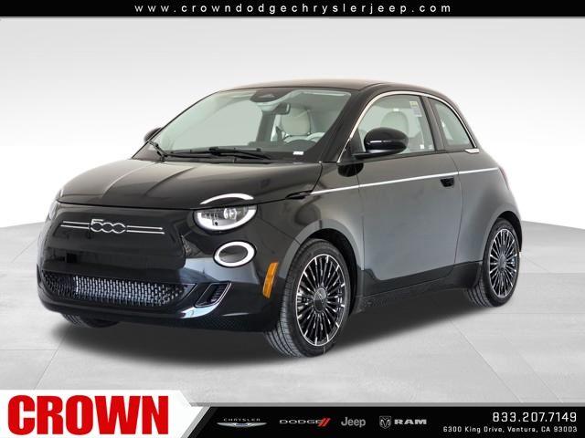 New 2025 FIAT 500e Base