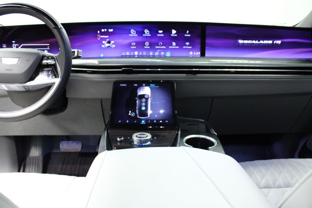 2025 Cadillac ESCALADE IQ LUXURY 1 — миниатюра 18