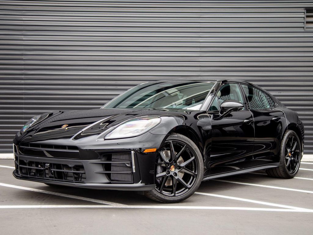 New 2026 Porsche Panamera