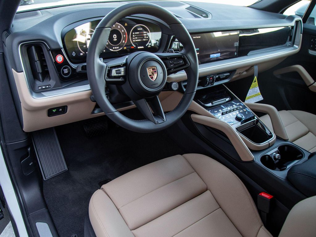 PORSCHE CAYENNE - 4
