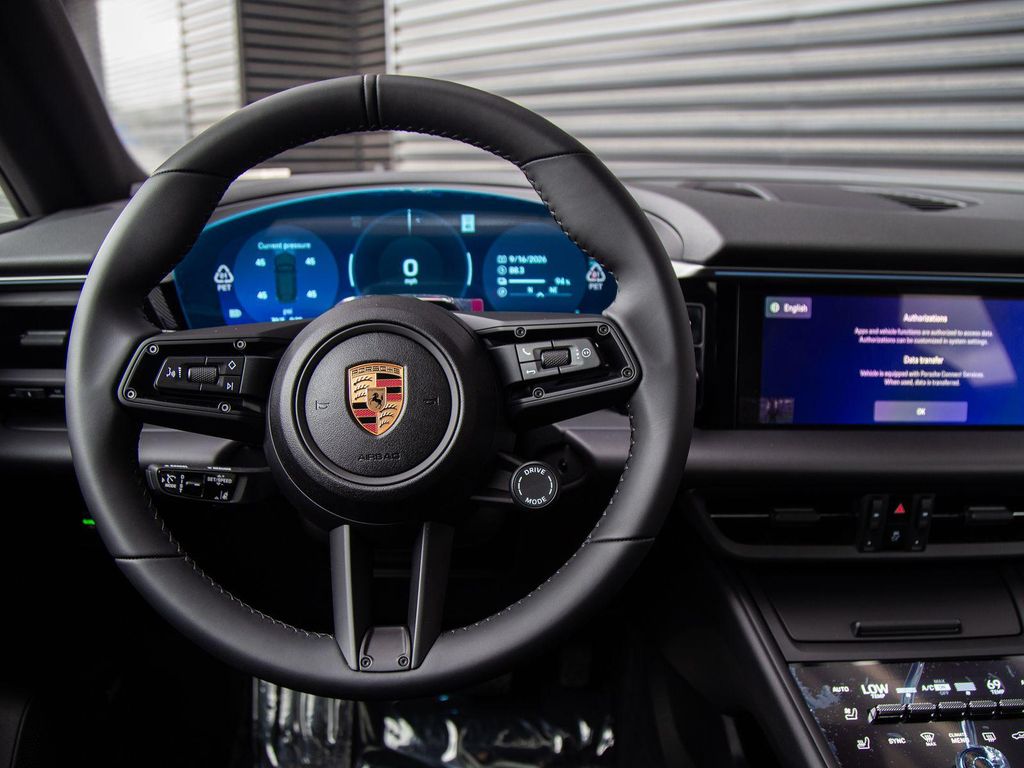 2026 Porsche MACAN MACAN ELECTRIC — миниатюра 16