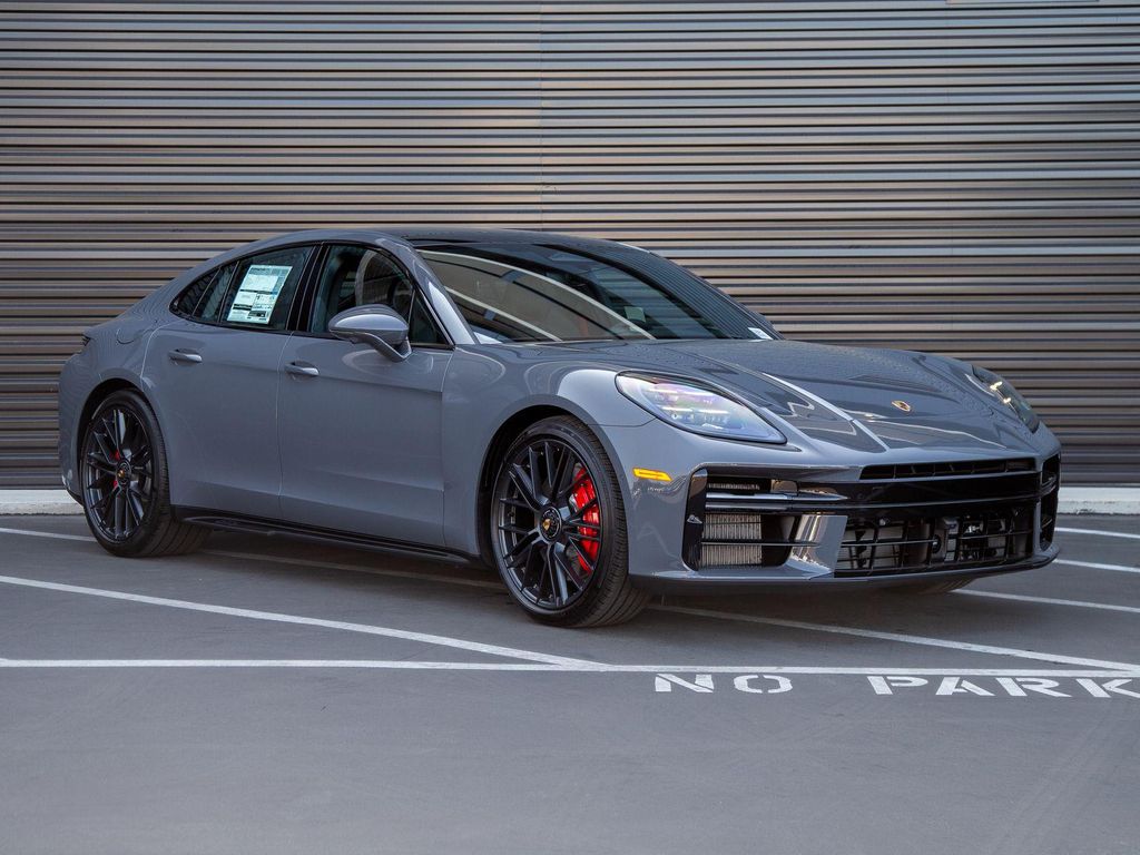 2026 Porsche PANAMERA GTS — фото 9