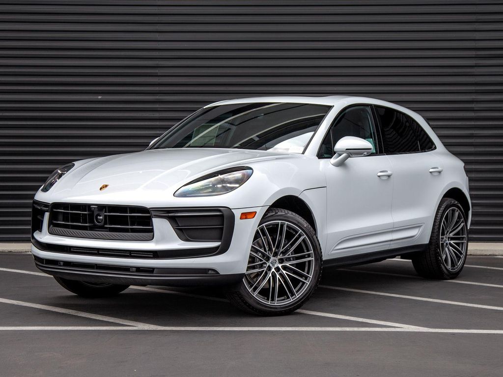 New 2026 Porsche Macan Macan