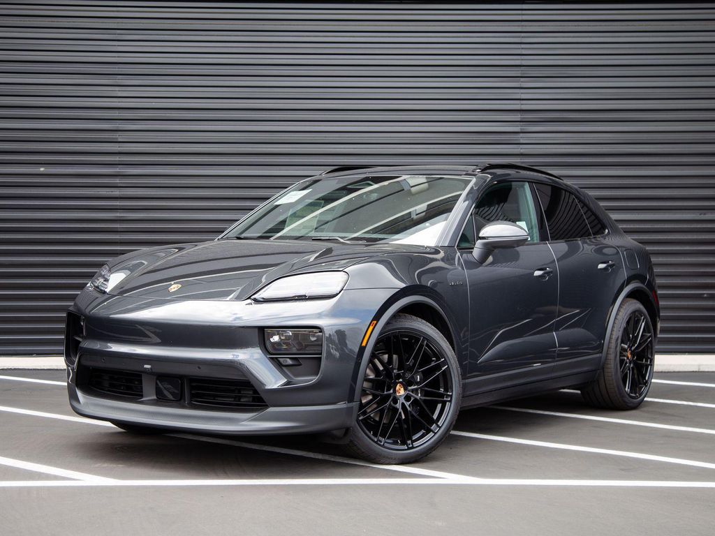 New 2026 Porsche Macan Macan Electric