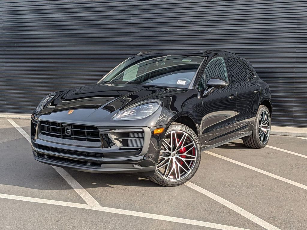 New 2026 Porsche Macan Macan