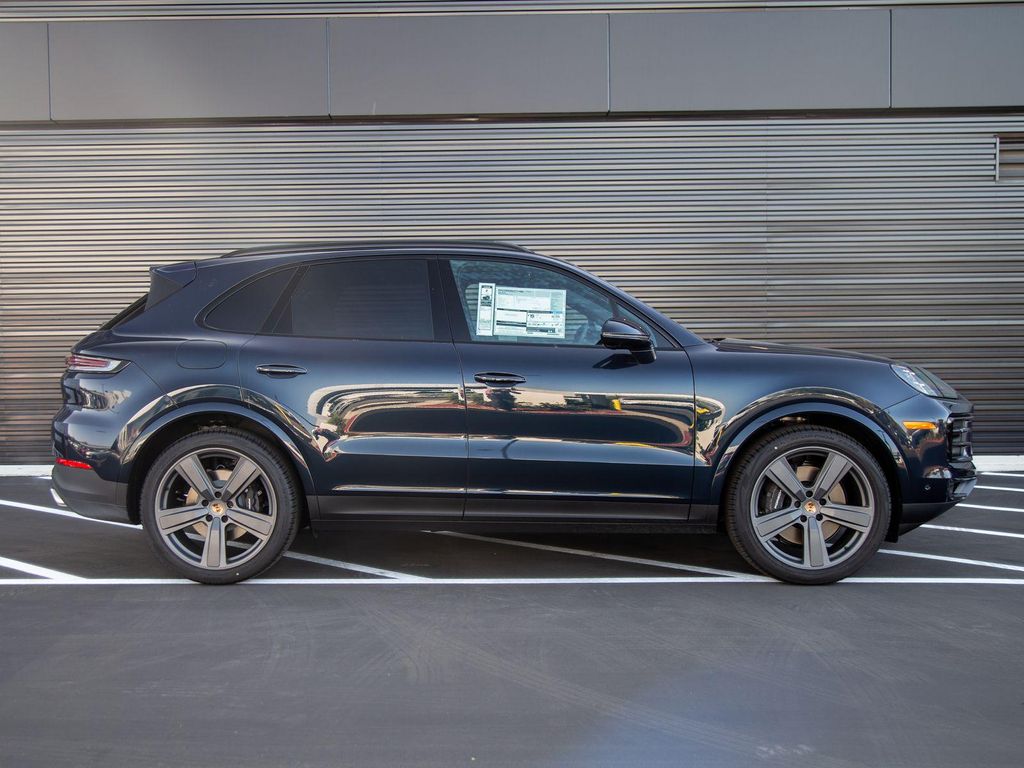 صورة 8 لـ 2026 Porsche CAYENNE