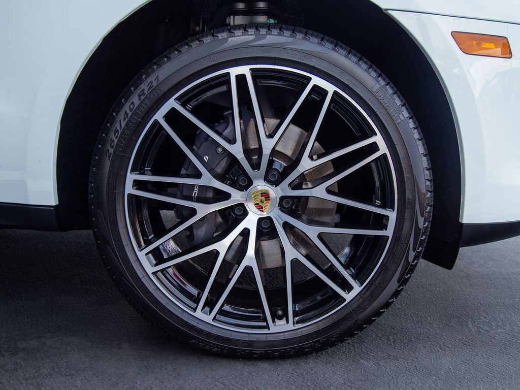PORSCHE CAYENNE - 7