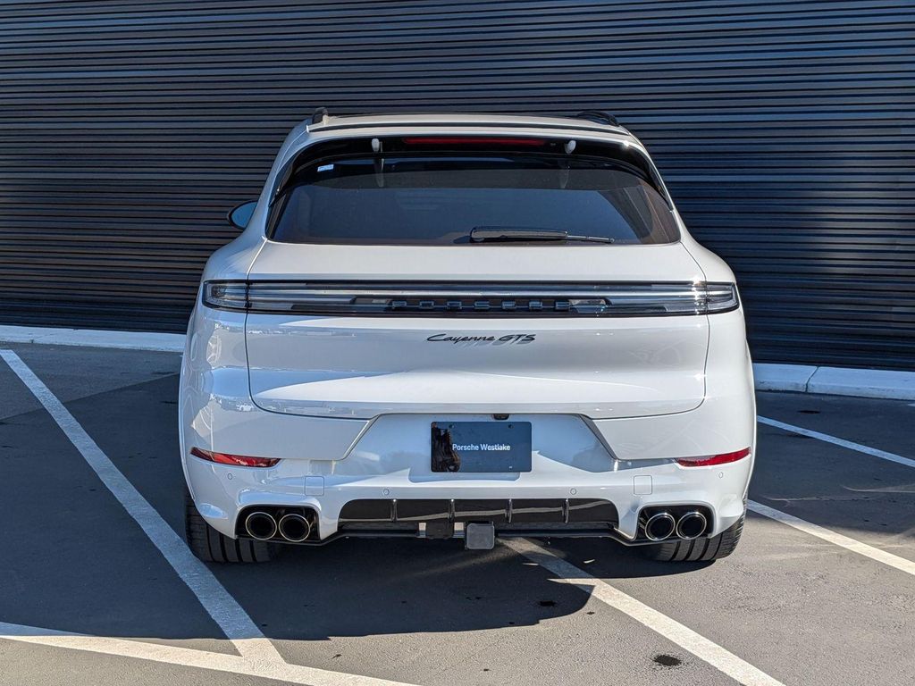 PORSCHE CAYENNE GTS - 6