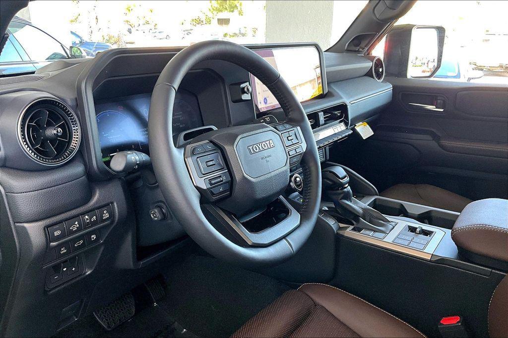 TOYOTA LAND CRUISER - 6