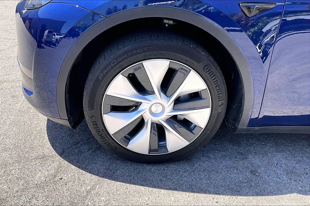 2023 Tesla MODEL Y LONG RANGE DUAL MOTOR ALL-WHEEL DRIVE — фото 8