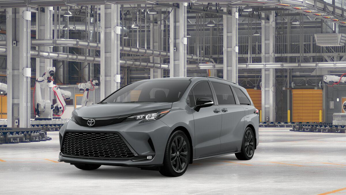 New 2026 Toyota Sienna XSE 7 Passenger