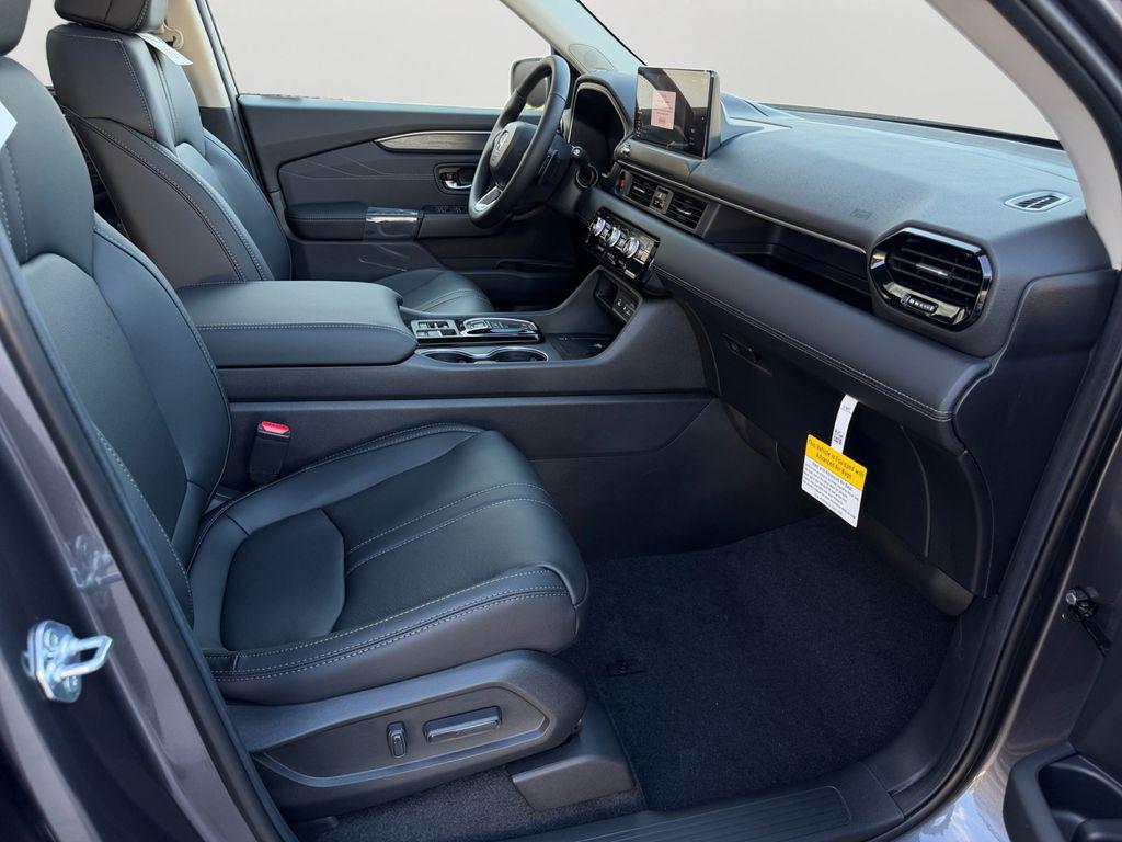 2026 Honda PILOT TOURING 8-PASSENGER — фото 6