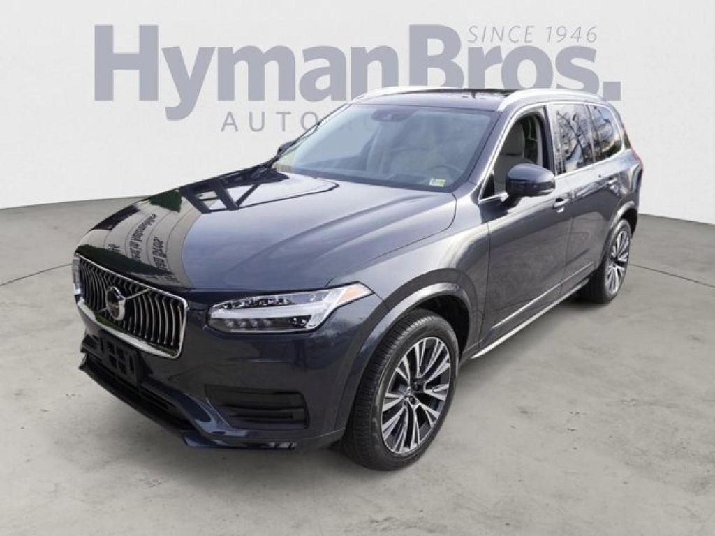 Used 2021 Volvo XC90 T5 Momentum