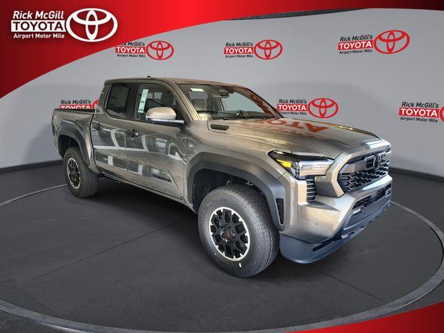2026 TOYOTA TACOMA HYBRID TRD OFF ROAD photo 1