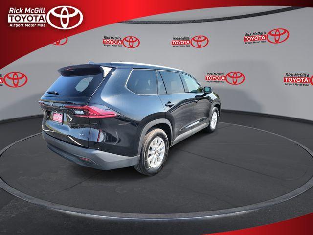 TOYOTA GRAND HIGHLANDER - 8