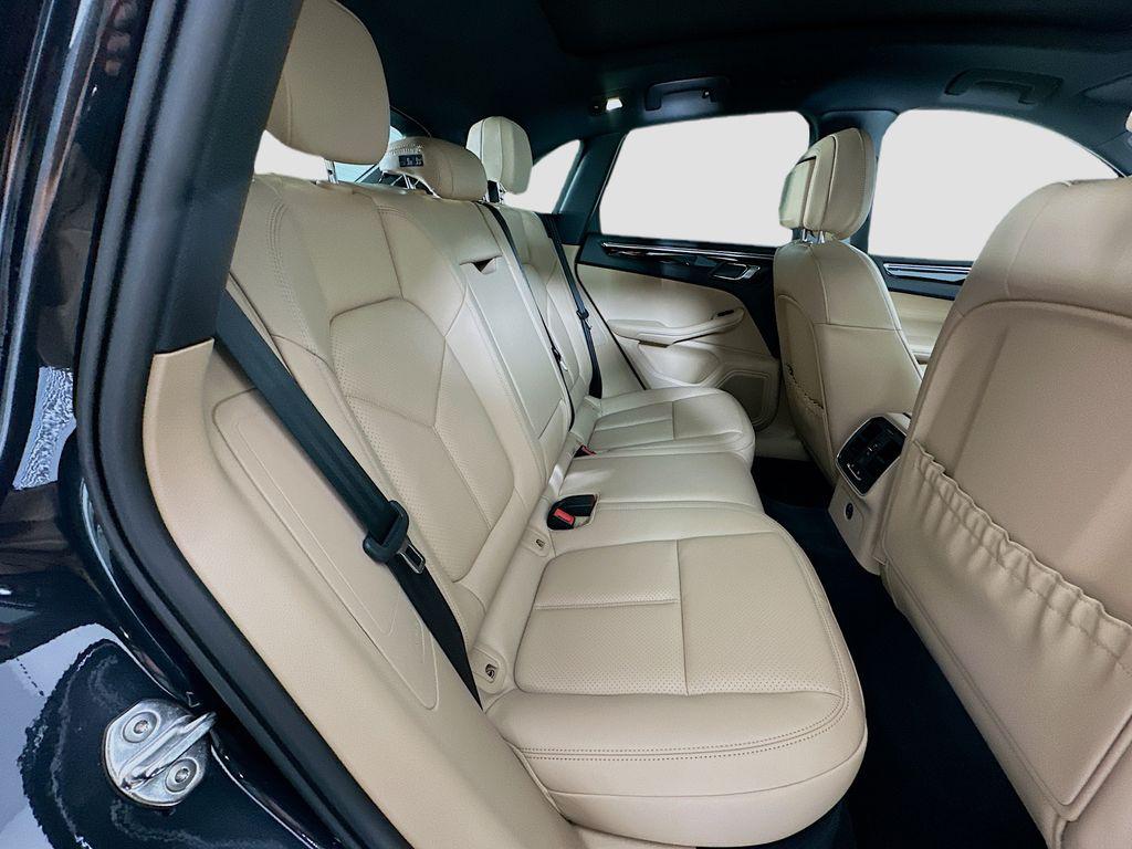 صورة مصغرة 29 لـ 2026 Porsche MACAN