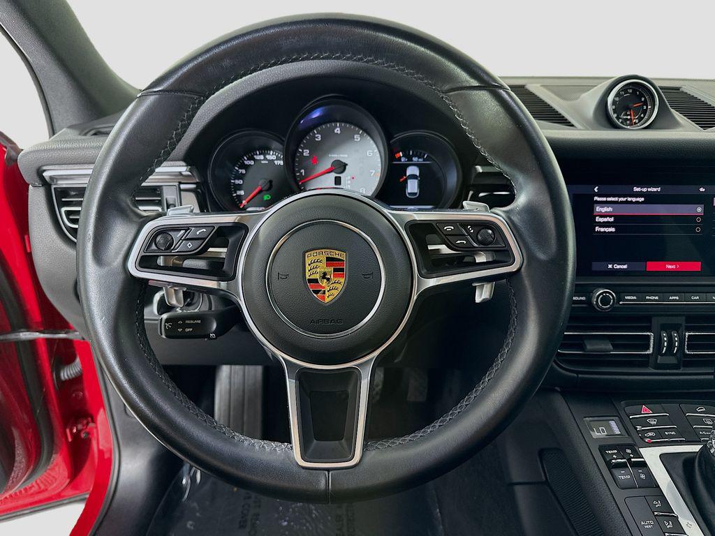 2021 Porsche MACAN — миниатюра 12