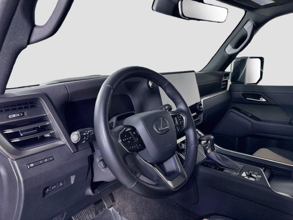 صورة 4 لـ 2024 Lexus GX 550 OVERTRAIL