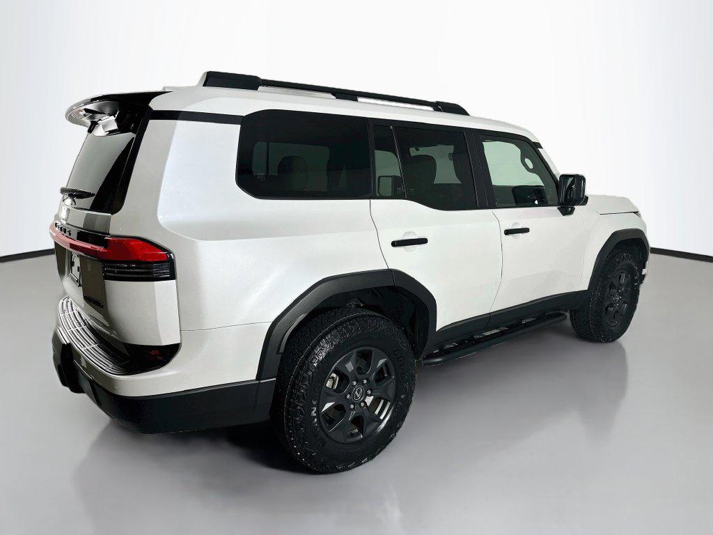 صورة 9 لـ 2024 Lexus GX 550 OVERTRAIL