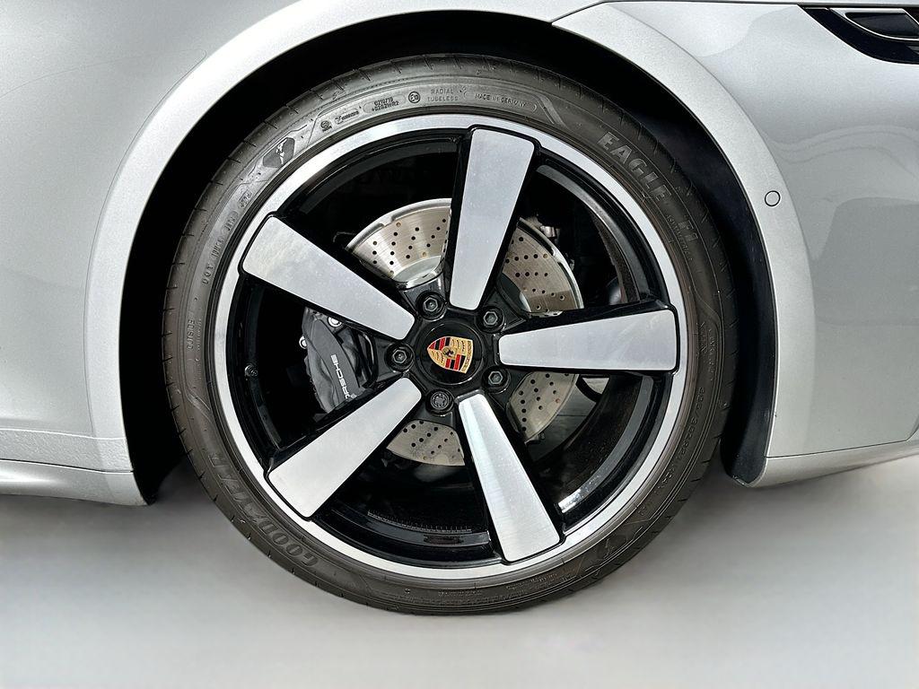 2025 Porsche 911 CARRERA — миниатюра 30