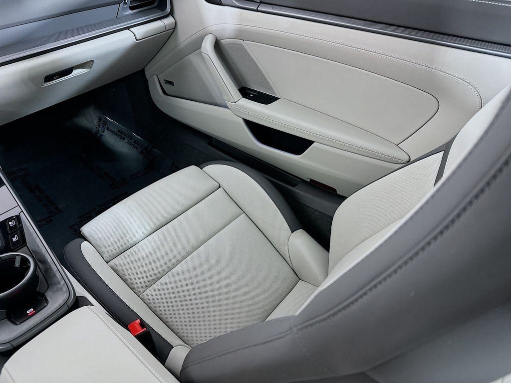 2025 Porsche 911 CARRERA — миниатюра 25