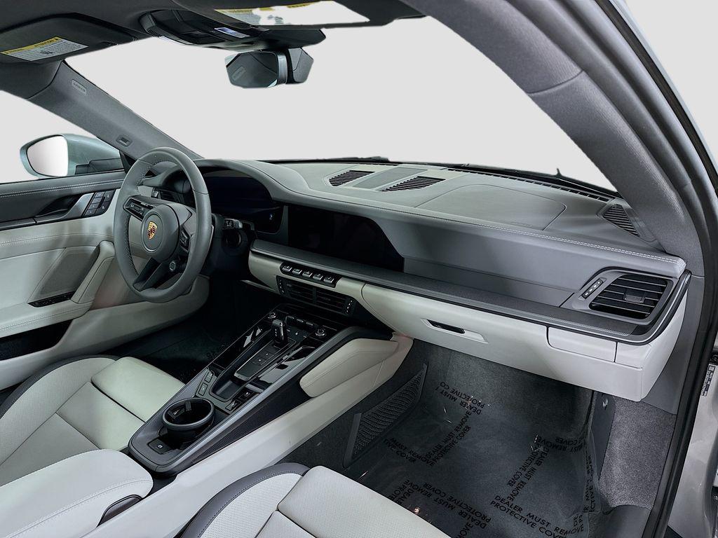 2025 Porsche 911 CARRERA — миниатюра 28