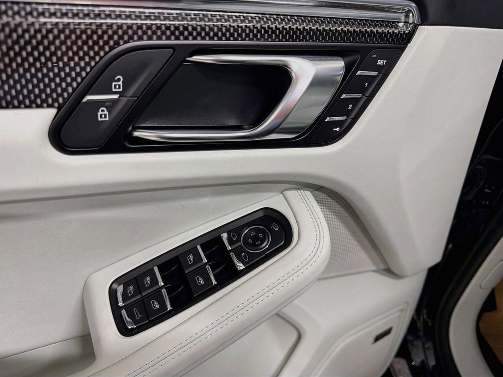2026 Porsche MACAN MACAN GTS 缩略图 19