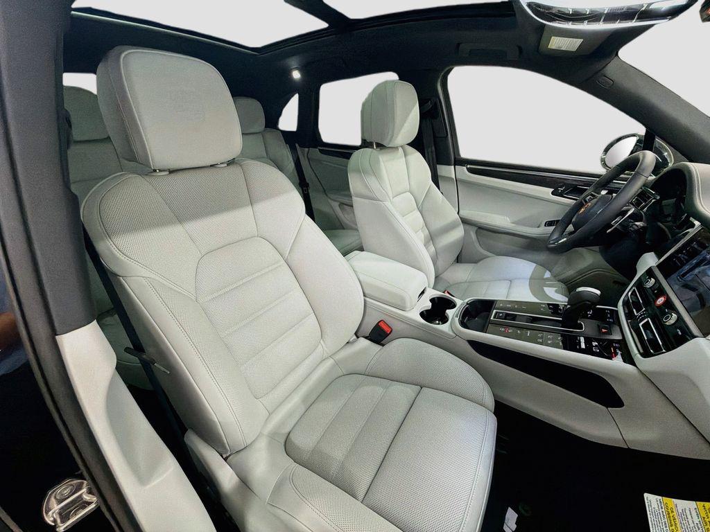 2026 Porsche MACAN MACAN GTS 缩略图 29