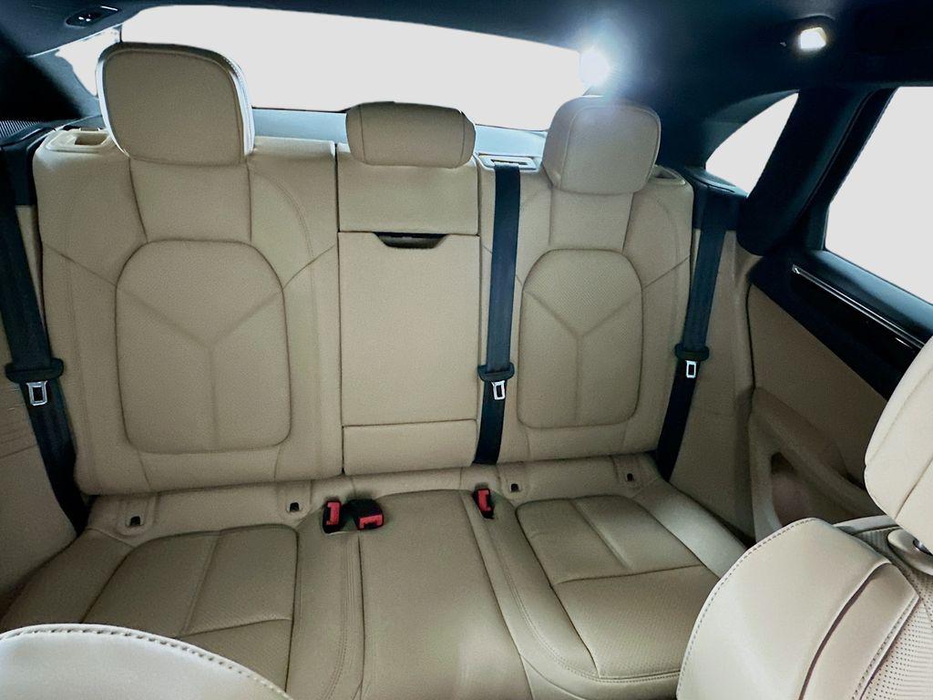 2026 Porsche MACAN 缩略图 29