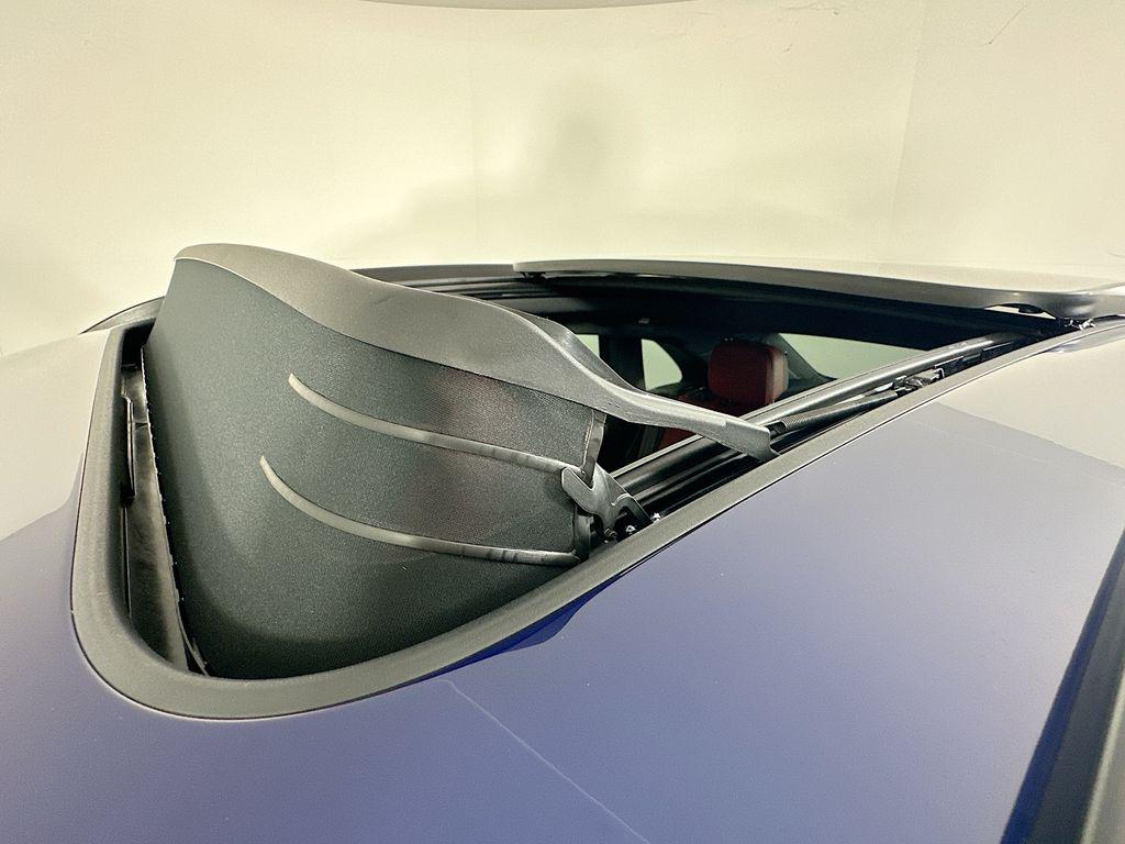 2026 Porsche MACAN — миниатюра 14