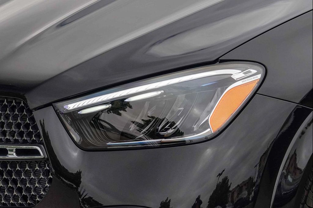 2026 Mercedes-BENZ GLE 照片 9