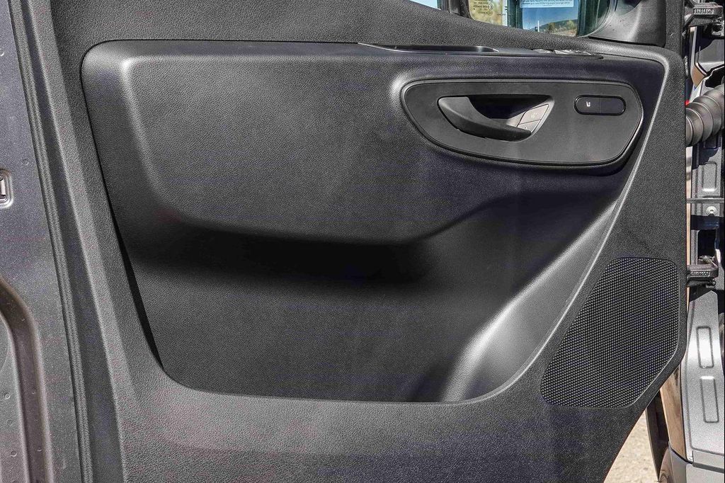 2025 Mercedes-BENZ OTHERS — миниатюра 20