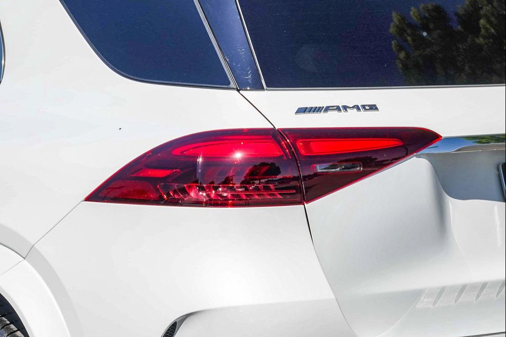 صورة 7 لـ 2026 Mercedes-BENZ AMG GLE 53 4MATIC+