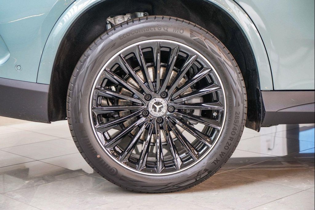 MERCEDES-BENZ GLC - 10