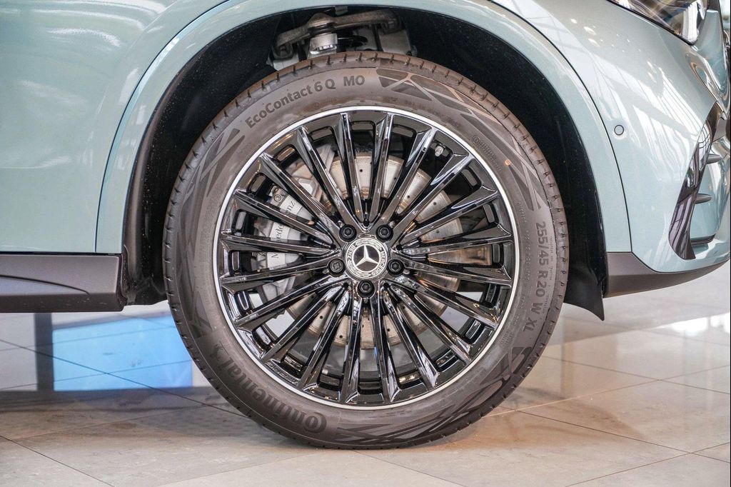 MERCEDES-BENZ GLC - 9