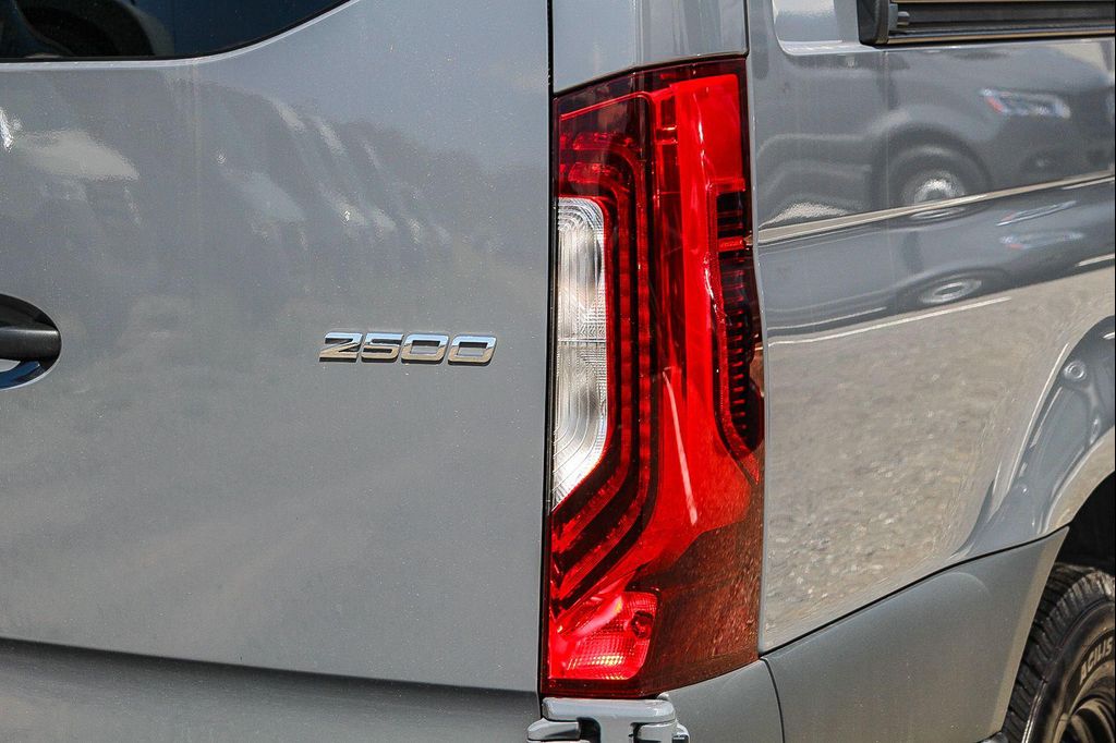 2026 Mercedes-BENZ OTHERS 缩略图 9