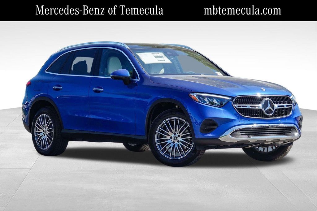 New 2026 Mercedes-Benz GLC 300 Base