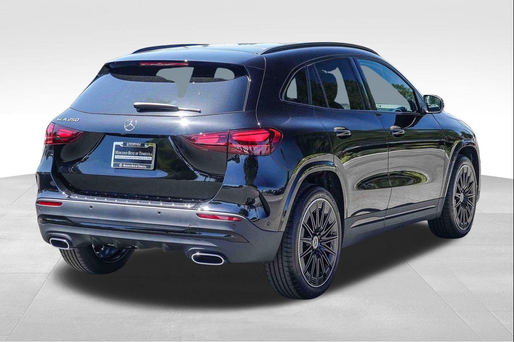 2026 Mercedes-BENZ GLA — фото 6